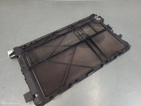2021 MERCEDES VITO A/C Condenser