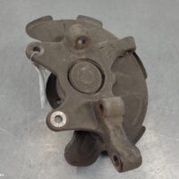 2020 MERCEDES VITO Right Front Hub Assembly