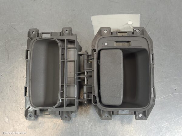 2016 MERCEDES SPRINTER Tailgate Handle