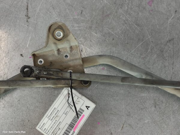 2012 VOLKSWAGEN TRANSPORTER Wiper Linkage