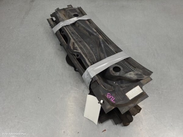2019 FORD RANGER Plenum Chamber