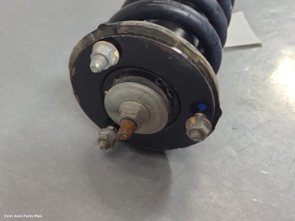 2017 HOLDEN COLORADO Right Front Strut
