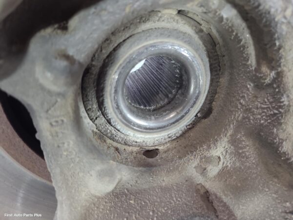 2018 FORD TRANSIT Right Front Hub Assembly