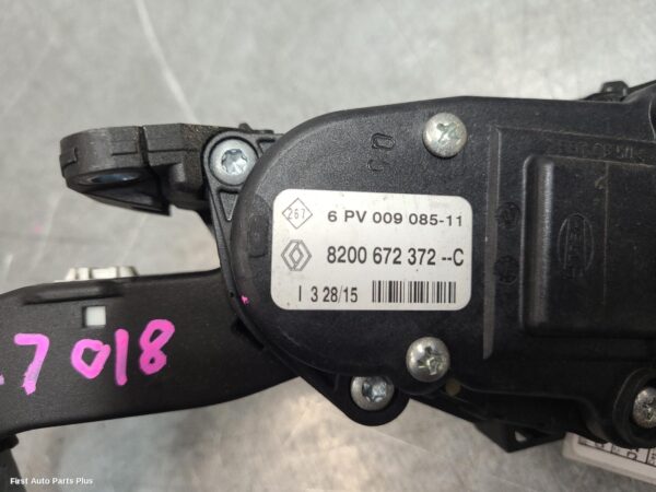 2015 RENAULT MASTER Pedal Assembly