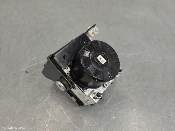 2025 NISSAN NAVARA Abs Pump/Modulator