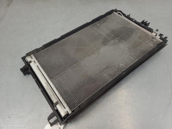 2021 MERCEDES VITO A/C Condenser