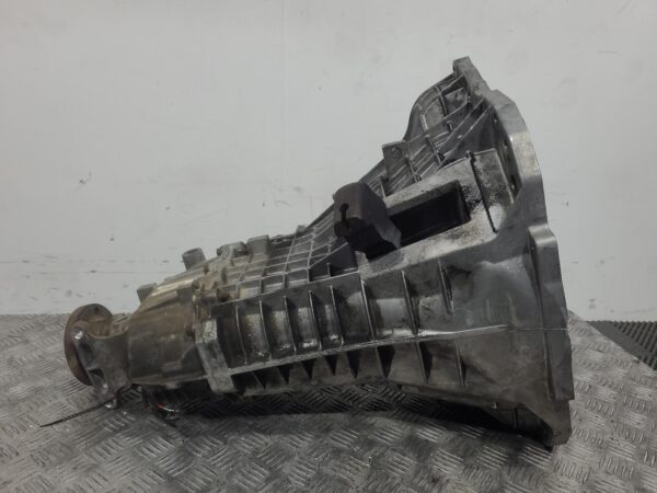 Ford Transit VF–VG 2.5L Turbo-Diesel Trans/Gearbox Turbo 1996–2000 - Image 3