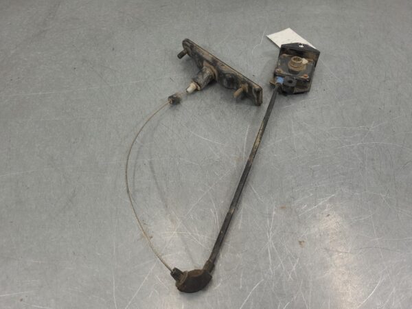 Ford Transit VO Spare Wheel Winch 2014–Present - Image 3