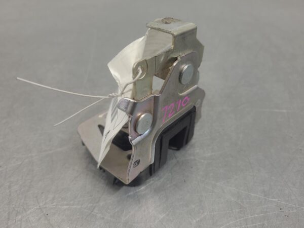 RENAULT MASTER 2011-2026 LOCK MECHANISM LEFT REAR DOOR LOCK, SLIDING DOOR, NON P - Image 4