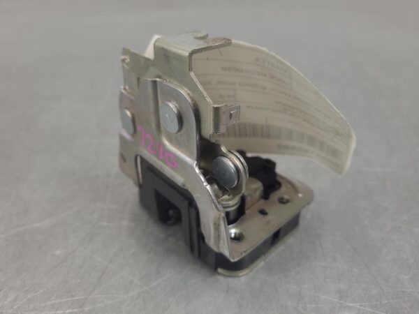 RENAULT MASTER 2011-2026 LOCK MECHANISM LEFT REAR DOOR LOCK, SLIDING DOOR, NON P - Image 5