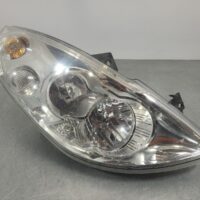 Renault Master X62 Right Headlamp with Halogen 2011–2020