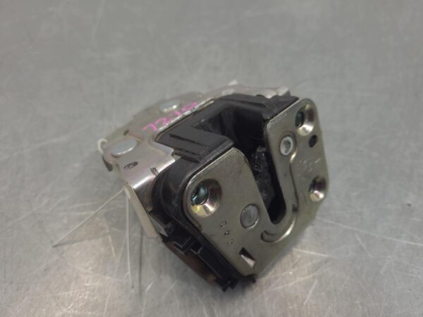 RENAULT MASTER 2011-2026 LOCK MECHANISM LEFT REAR DOOR LOCK, SLIDING DOOR, NON P - Image 6