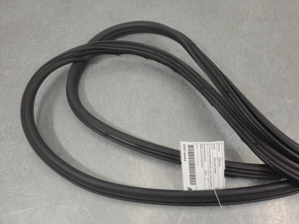 Mercedes Sprinter VS30 Low Roof Body Seal Rubber Van 2018–Present - Image 5