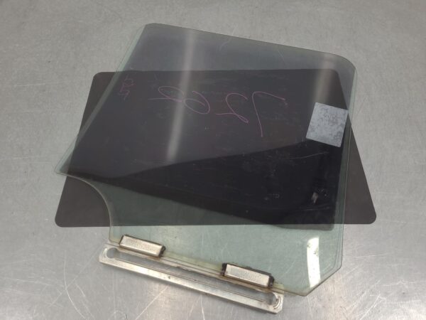 Ford Ranger PJ–PK Right Rear Door Window Dual Cab 2006–2011 - Image 4