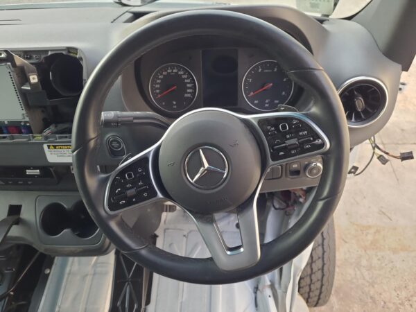 Mercedes Sprinter VS30 Front Panel 2018–Present - Image 11