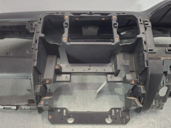 RAM 1500 DS Dash Assembly 2016–2023 - Image 3