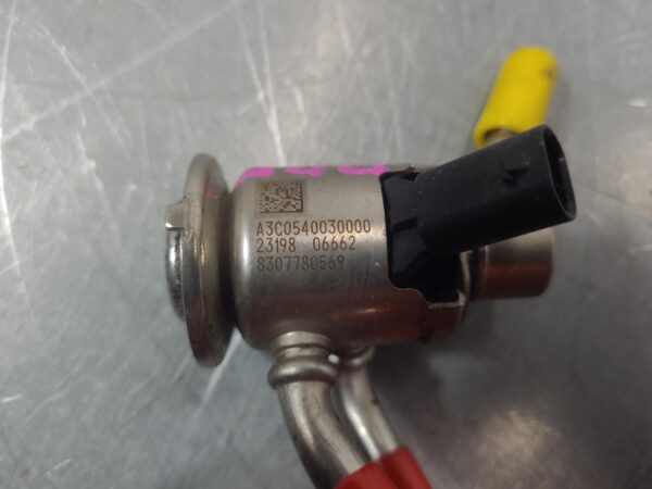 Mercedes Sprinter VS30 2.0L Turbo-Diesel Adblue Pump 2022–Present - Image 7