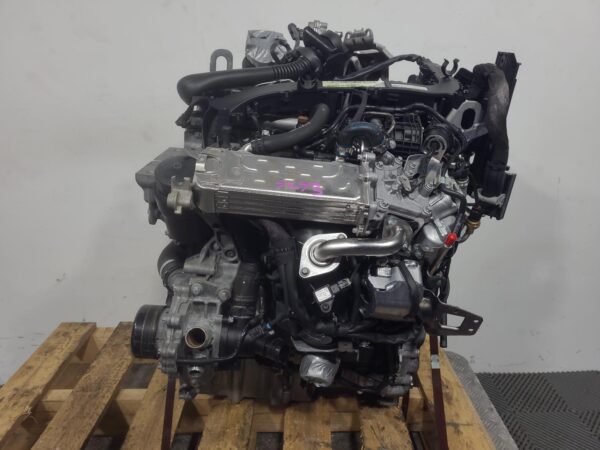 Mercedes Sprinter VS30 2.1L Turbo-Diesel Engine Turbo Fwd 2018–2022 - Image 2