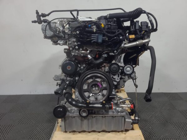 Mercedes Sprinter VS30 2.0L Turbo-Diesel Engine 2022–Present