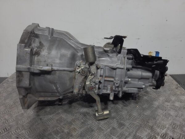 Renault Master X62 2.3L Turbo-Diesel Trans/Gearbox Rwd 2015–Present - Image 3