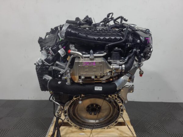 Mercedes Sprinter VS30 2.0L Turbo-Diesel Engine 2022–Present - Image 3
