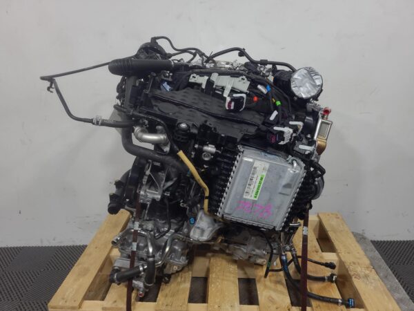 Mercedes Sprinter VS30 2.0L Turbo-Diesel Engine 2022–Present - Image 2