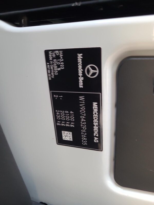 Mercedes Sprinter VS30 2.0L Turbo-Diesel Adblue Pump 2022–Present - Image 11