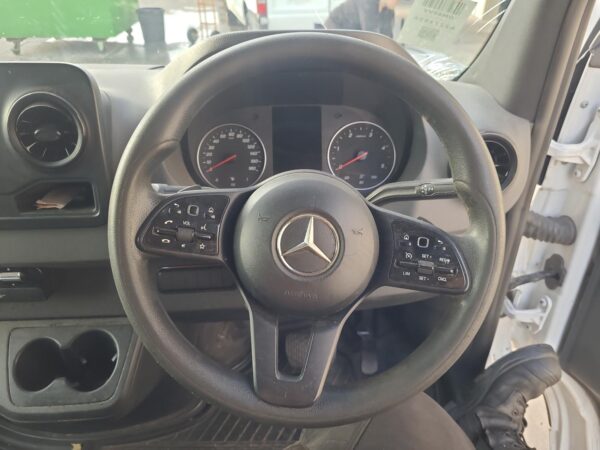 Mercedes Sprinter VS30 2.1L Turbo-Diesel Engine Turbo Fwd 2018–2022 - Image 9