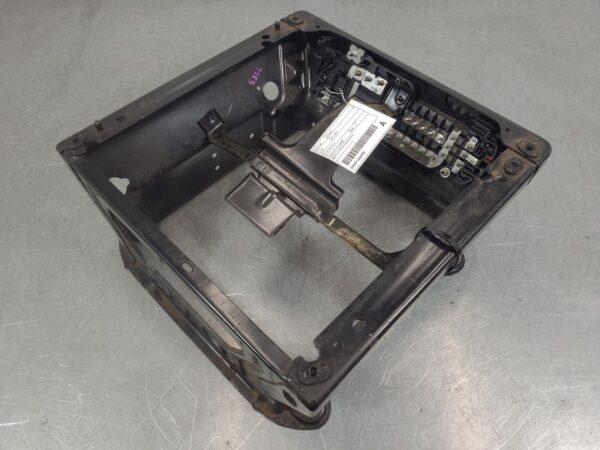Ford Transit Seat Box Vm 07/06-02/14 2006–2014 - Image 2