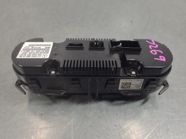 Mercedes Vito 447 Heater/AC Controls Vito 2015–Present - Image 9