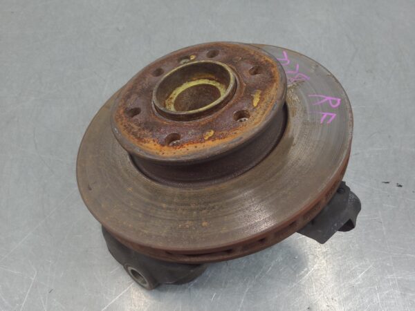 Mercedes Sprinter VS30 Right Front Hub Assembly Rwd 2018–Present - Image 2