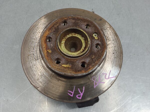 Mercedes Sprinter VS30 Right Front Hub Assembly Rwd 2018–Present - Image 3