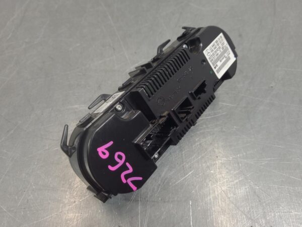 Mercedes Vito 447 Heater/AC Controls Vito 2015–Present - Image 8