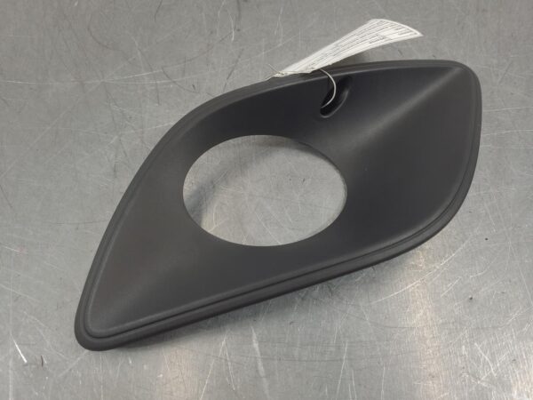 Mercedes Sprinter VS30 Matte Black Right Indicator/Fog/Side 2018–Present - Image 3