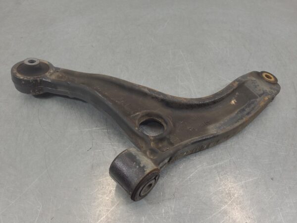Renault Master X62 Right Front Lower Control Arm 2011–Present - Image 6