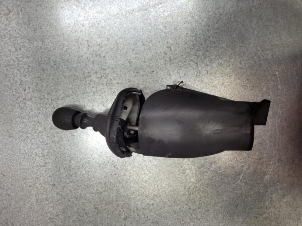 Renault Trafic X82 Gear Stick/Shifter Manual T/M 2015–2020