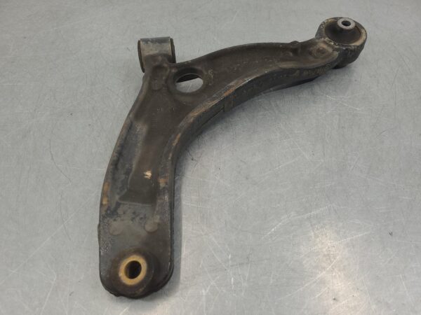 Renault Master X62 Right Front Lower Control Arm 2011–Present - Image 5