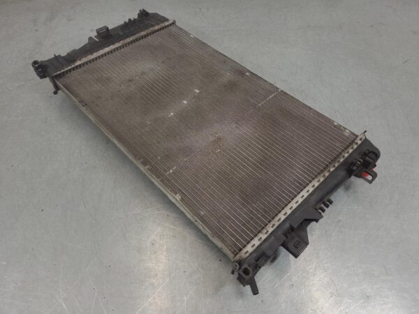 Mercedes Vito 639 Radiator 2004–2015 - Image 5