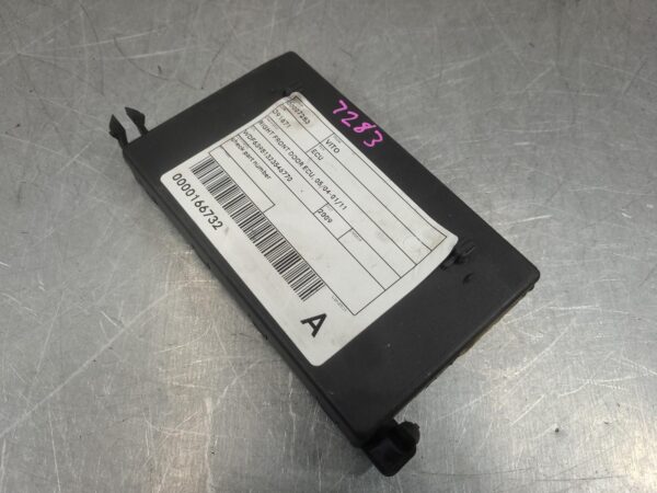 Mercedes Vito RH Front Door ECU 2004–2011