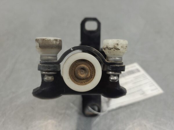 Mercedes Vito 447 Sliding LH Door Roller Centre 2015–Present - Image 8