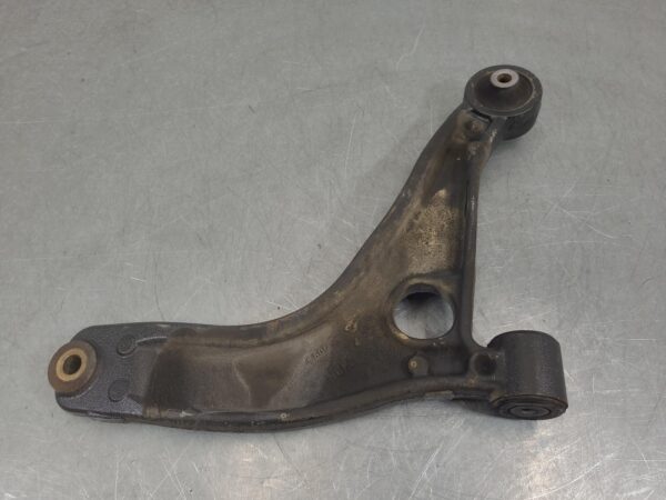 Renault Master X62 Left Front Lower Control Arm 2011–Present - Image 4