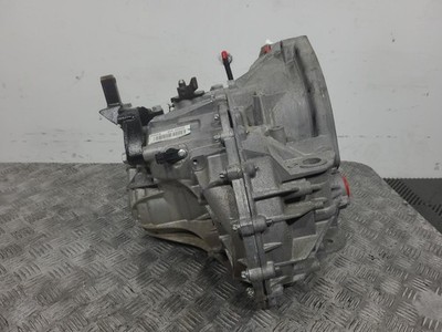 Renault Master X62 2.3L Turbo-Diesel Trans/Gearbox without Shift Actuator 2011–Present - Image 3