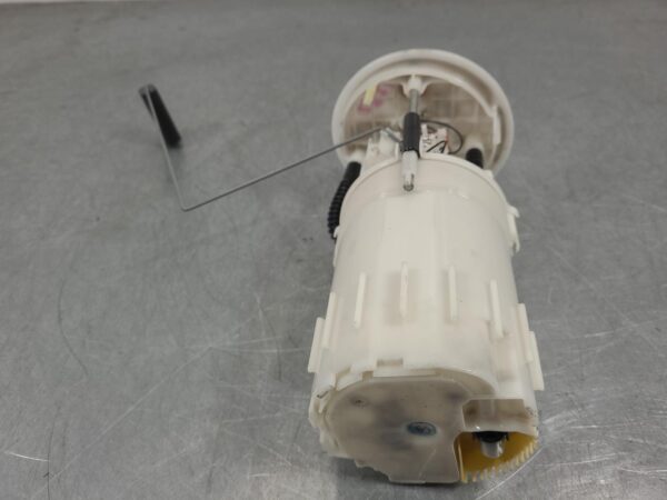 Renault Master X62 2.3L Turbo-Diesel Fuel Sending Unit 2011–Present - Image 7
