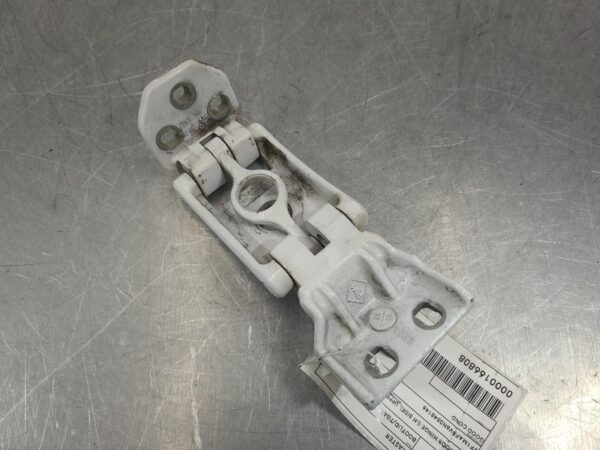 Renault Master X62 LH Upper Barn Door Hinge 2011–Present - Image 3