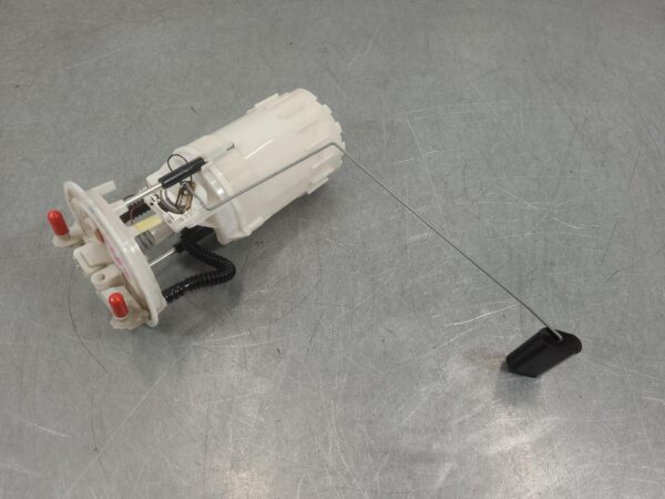 Renault Master X62 2.3L Turbo-Diesel Fuel Sending Unit 2011–Present - Image 4