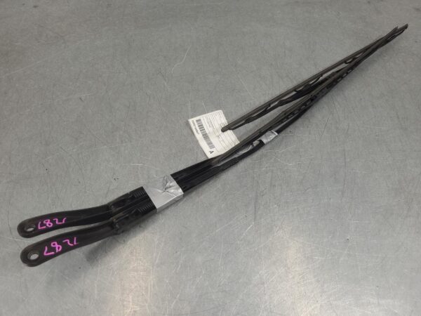 Renault Master X62 Wiper Arm 2011–Present - Image 4