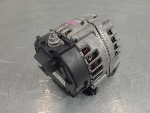 Mercedes Sprinter VS30 2.0L Diesel Alternator 250amp 2022–Present - Image 4