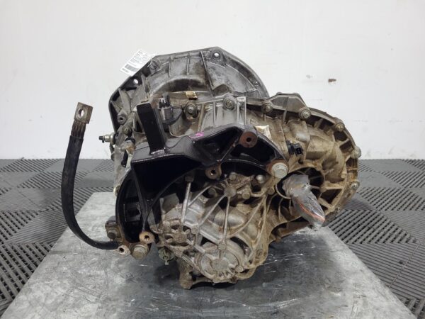 Renault Master X62 2.3L Turbo-Diesel Trans/Gearbox Non-Shift Actuator 2011–Present - Image 4