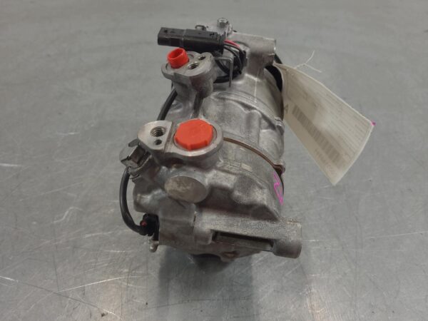 Mercedes Sprinter VS30 A/C Compressor 2022–Present - Image 4
