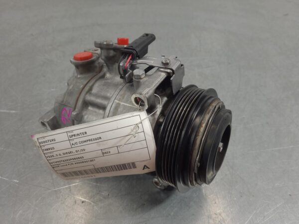 Mercedes Sprinter VS30 A/C Compressor 2022–Present - Image 2